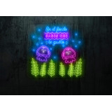Neon led en el fondo sabes que te gusto, lightsandwires