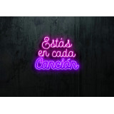 Neón Led "Estás en cada canción"lightsandwires