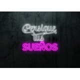 Neón Led "Persigue tus sueños"lightsandwires