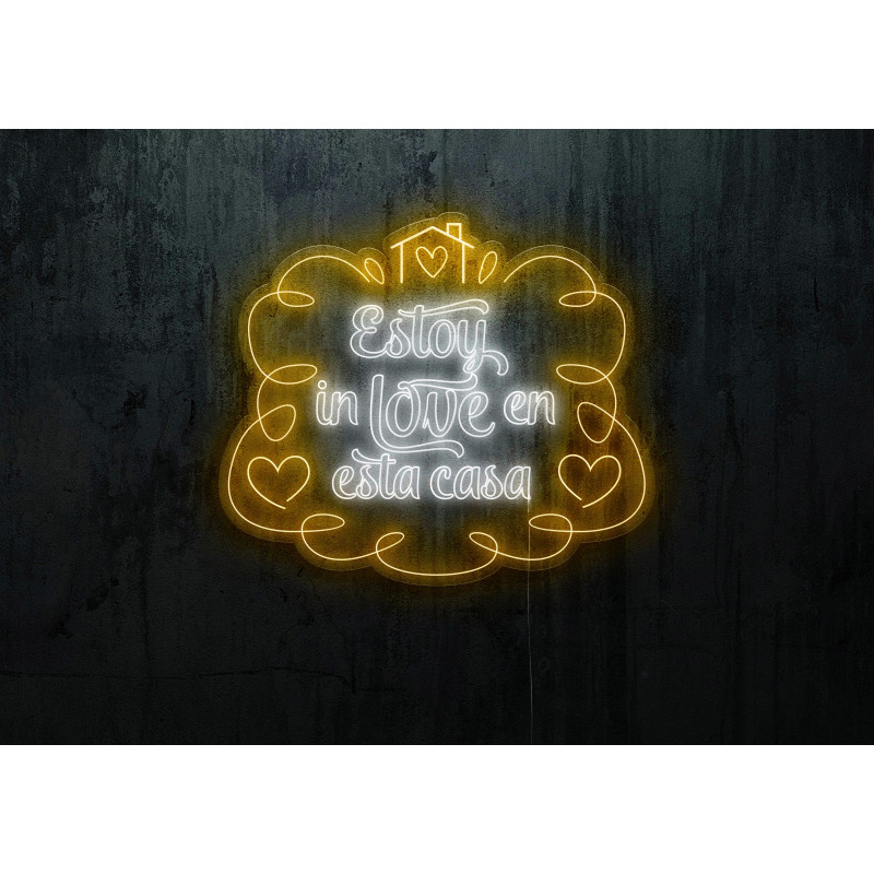 Neón Led "Estoy in love en esta casa"lightsandwires