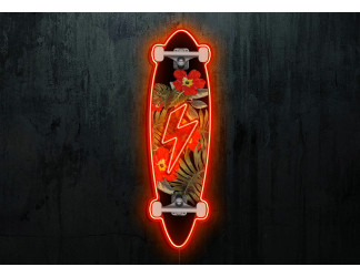 Alucinante Skateboard con decoración floral y iluminación led con rayo