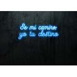 Neón led con corte metacrilato bordeado y tira de neon led flex.