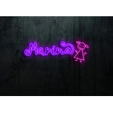 Neón led con corte metacrilato bordeado y tira de neon led Flex. rotulo personalizado para decoración de habitacion