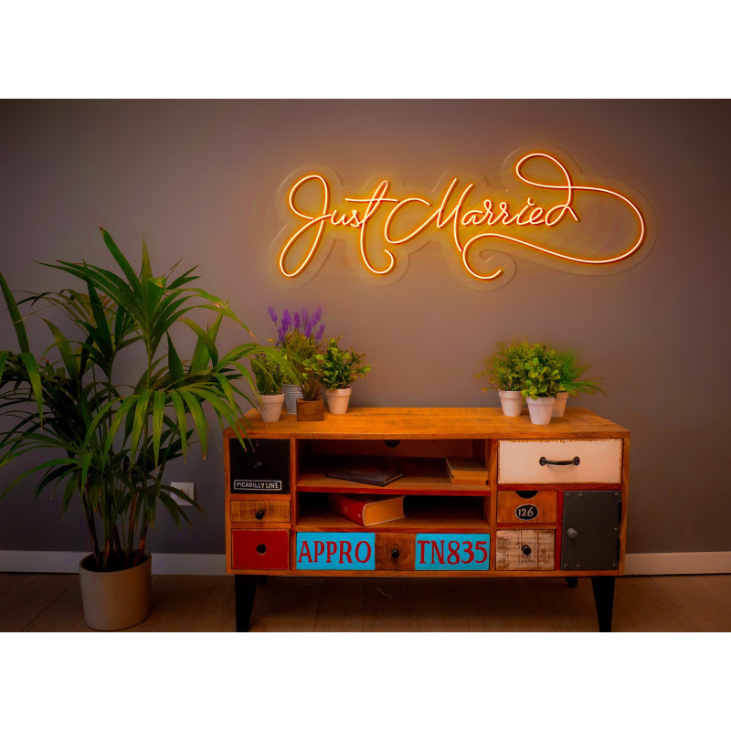 neon led just married, color calido, lighstandwires.