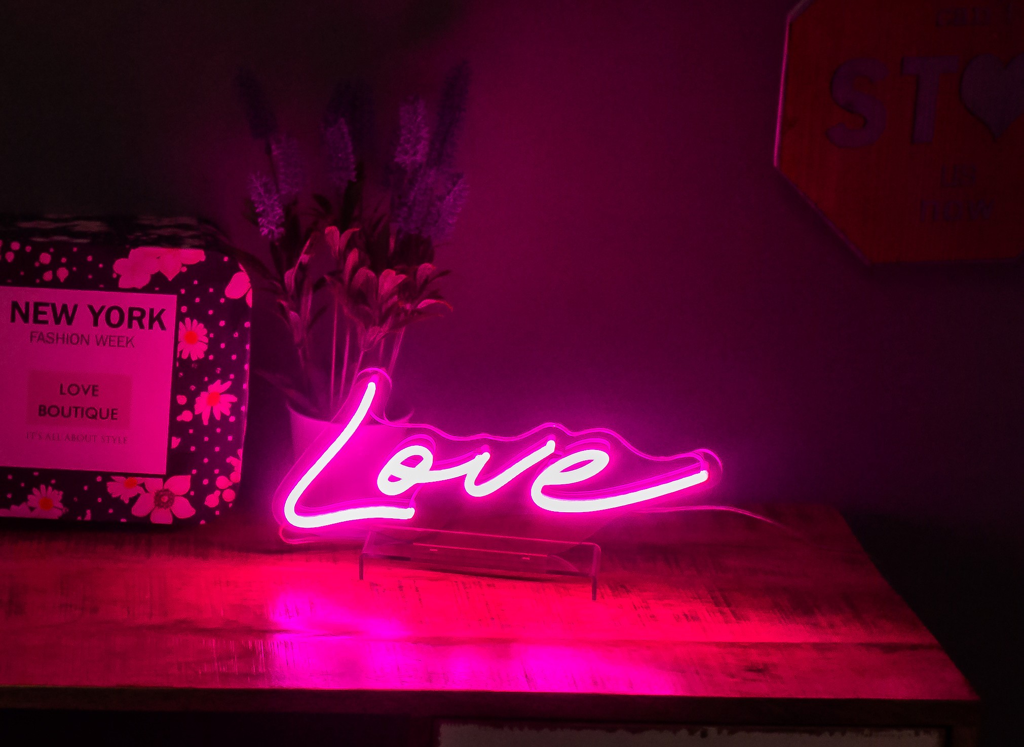 lampara de neon love