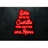 neon led "Esto no es un castillo, pero aquí vive una reina", lightsandwires